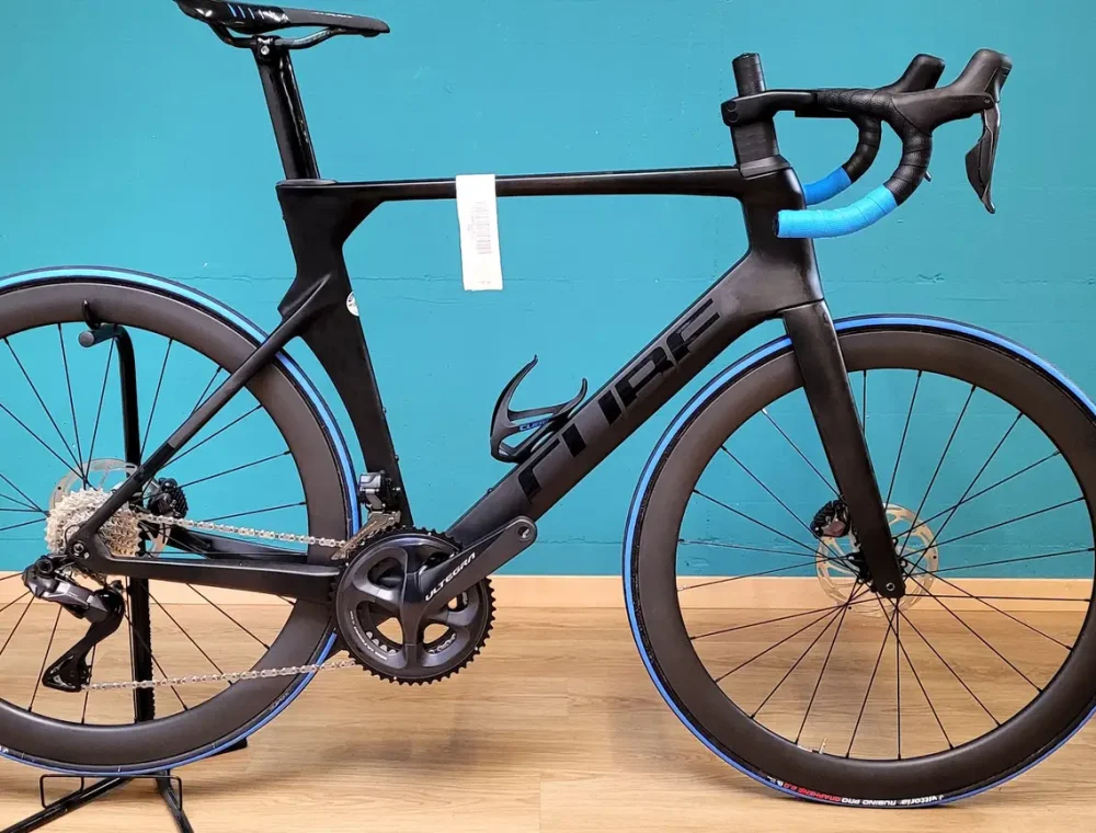 cube-litening-aero-schwarz-indexx